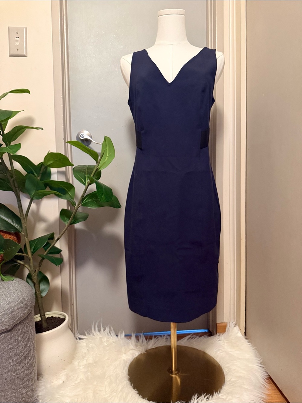 Theory Navy V-Neck Sleeveless Midi Dress